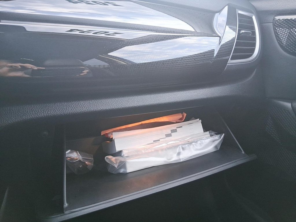 2024 Kia Seltos EX AWD in Stratford, Ontario - 16 - w1024h768px