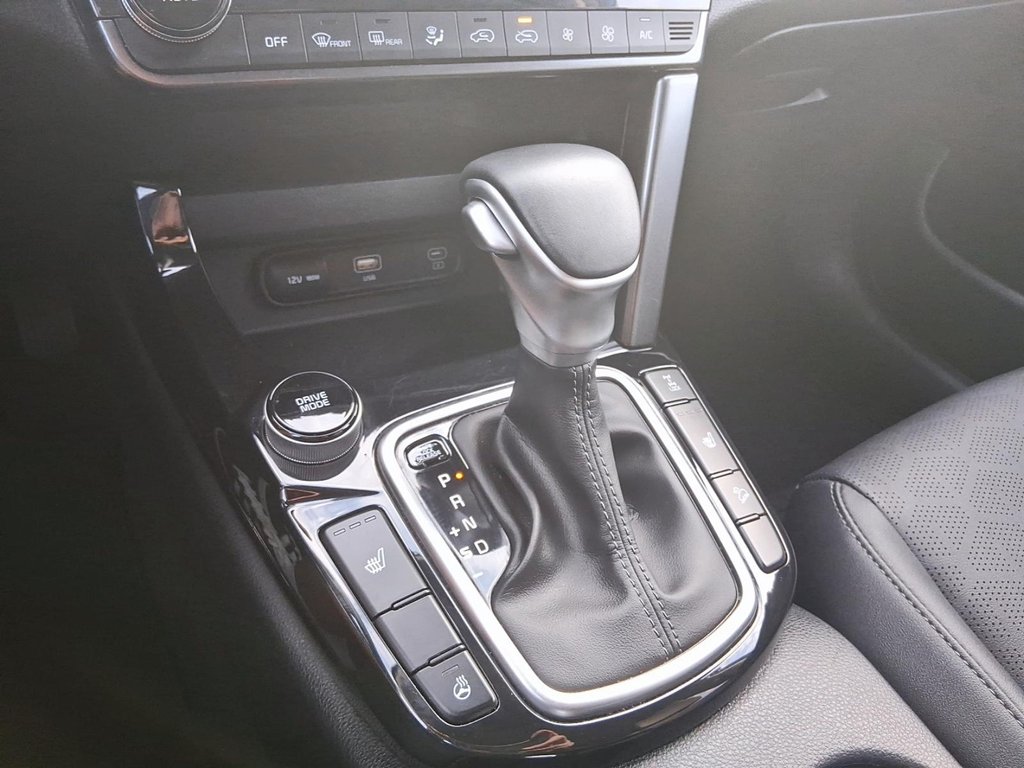 2024 Kia Seltos EX AWD in Stratford, Ontario - 17 - w1024h768px