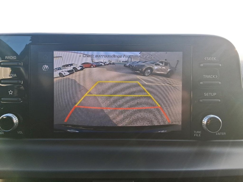 2024 Kia Seltos EX AWD in Stratford, Ontario - 18 - w1024h768px