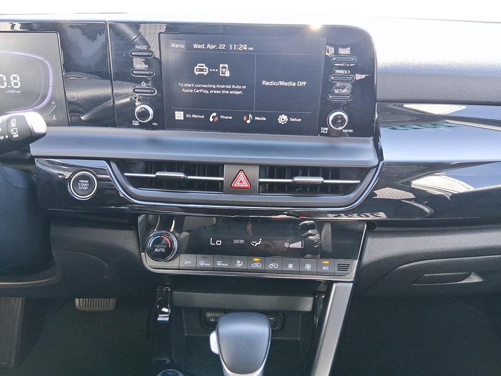 2025 Kia Seltos EX AWD in Stratford, Ontario - 15 - w1024h768px