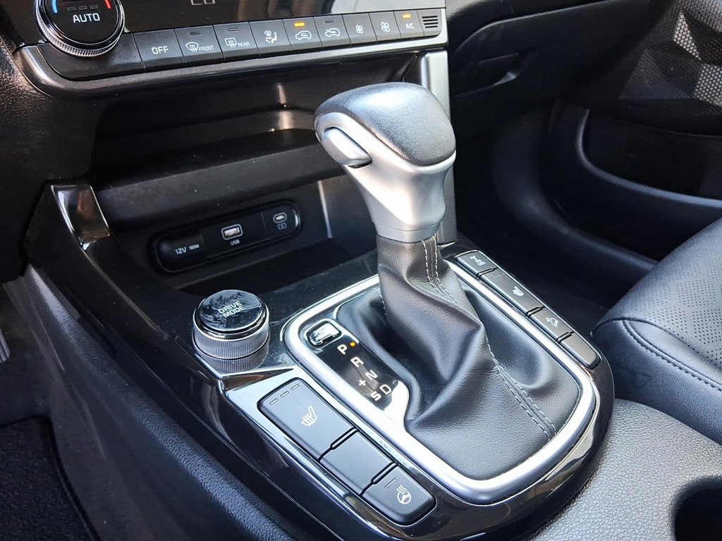 2025 Kia Seltos EX AWD in Stratford, Ontario - 17 - w1024h768px