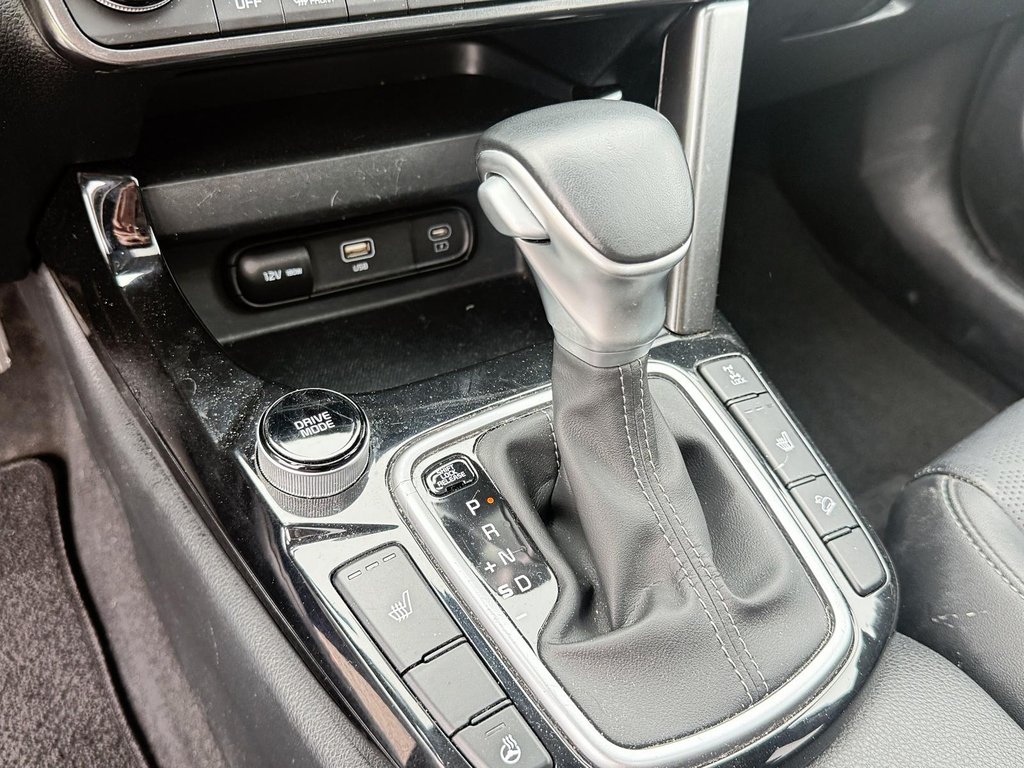 2025 Kia Seltos EX AWD in Stratford, Ontario - 14 - w1024h768px