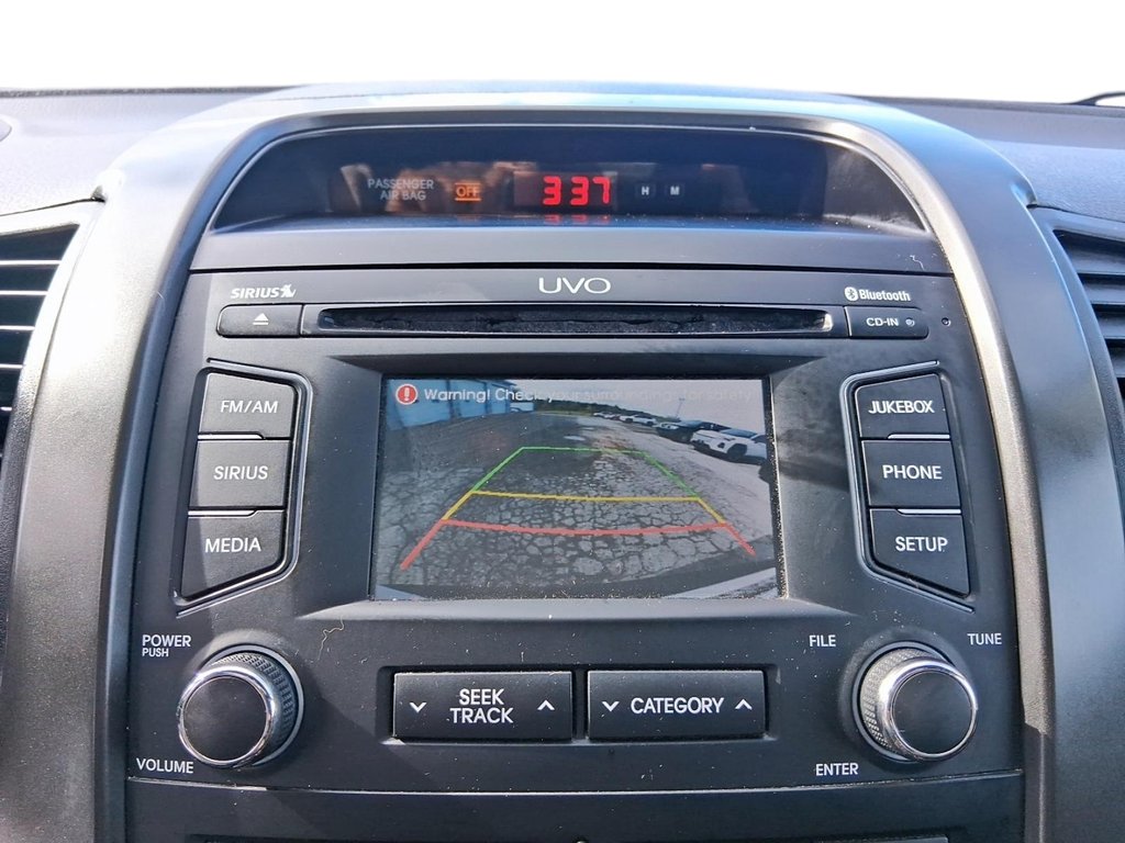 2012 Kia Sorento 3.5L EX V6 AWD at in Stratford, Ontario - 20 - w1024h768px