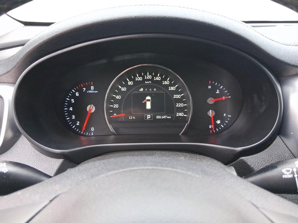 2016 Kia Sorento AWD EX V6 (7-Seater) in Stratford, Ontario - 15 - w1024h768px