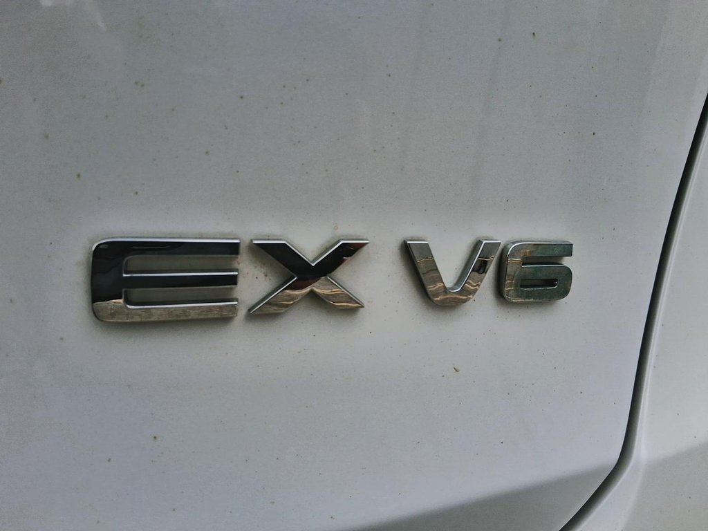 2016 Kia Sorento AWD EX V6 (7-Seater) in Stratford, Ontario - 8 - w1024h768px