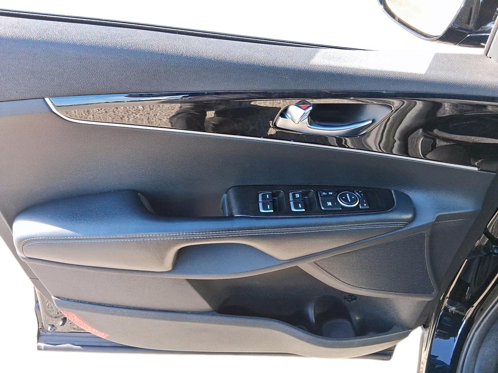 2018 Kia Sorento LX 2.4L AWD in Stratford, Ontario - 11 - w1024h768px
