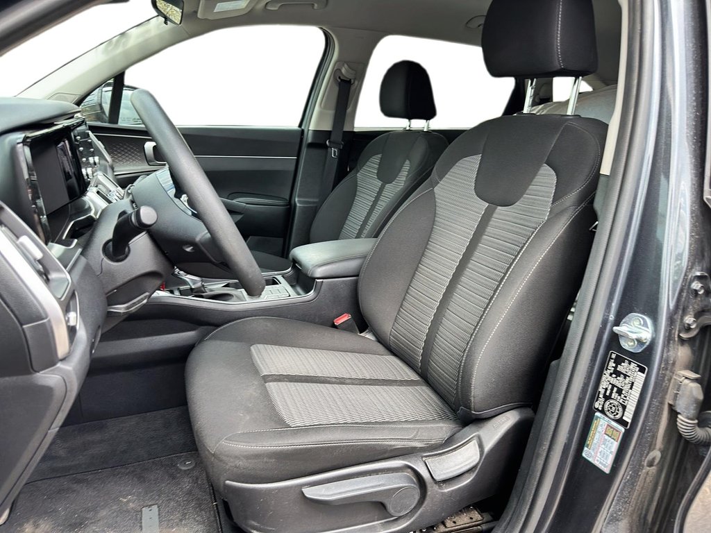 2021  Sorento LX Premium 2.5L AWD in Stratford, Ontario - 6 - w1024h768px