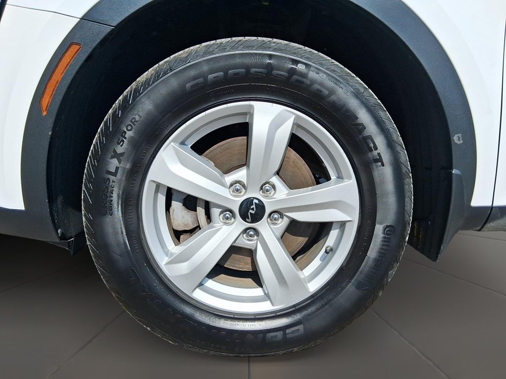 2024 Kia Sorento LX 2.5L AWD in Stratford, Ontario - 7 - w1024h768px