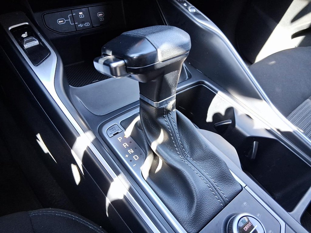 2024 Kia Sorento LX 2.5L AWD in Stratford, Ontario - 18 - w1024h768px