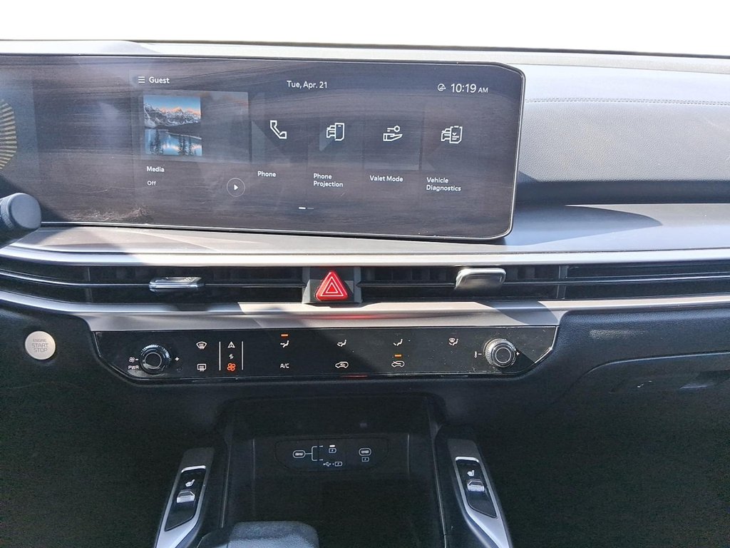 2024 Kia Sorento LX 2.5L AWD in Stratford, Ontario - 16 - w1024h768px