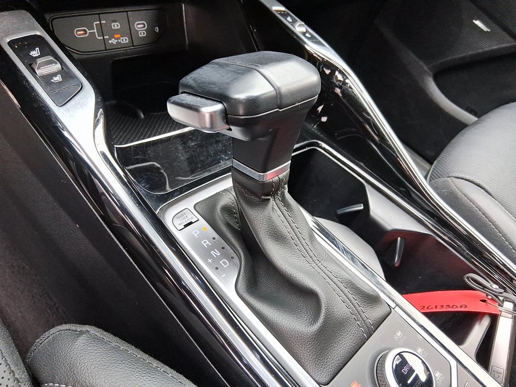 2025 Kia Sorento X-Pro AWD w/Black Interior in Stratford, Ontario - 17 - w1024h768px