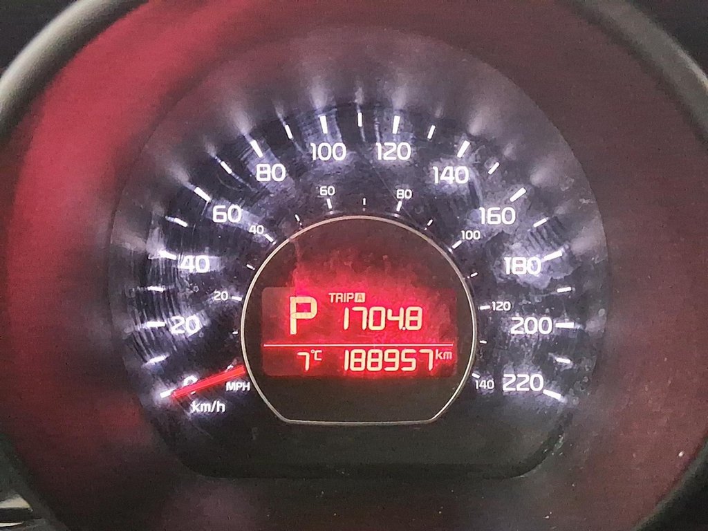 2018 Kia Soul LX at in Stratford, Ontario - 13 - w1024h768px