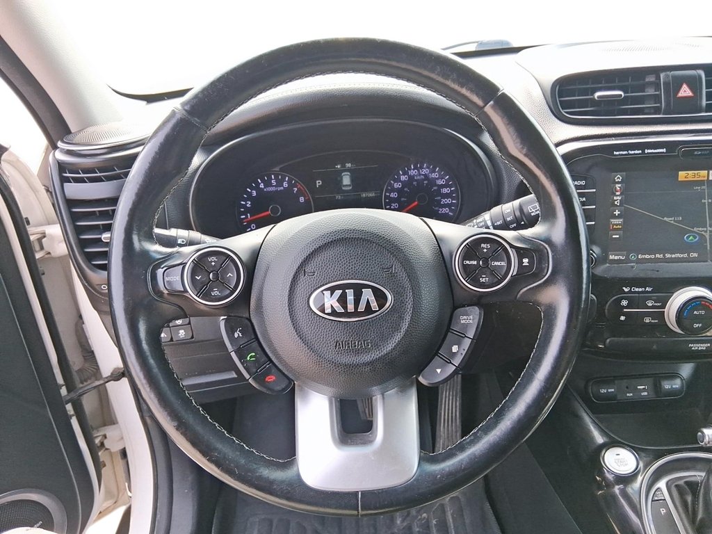 2019 Kia Soul EX in Stratford, Ontario - 12 - w1024h768px