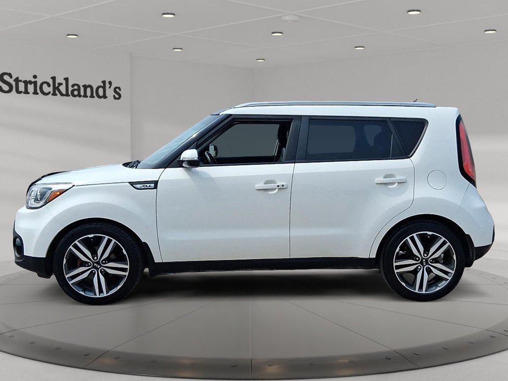 2019 Kia Soul EX in Stratford, Ontario - 5 - w1024h768px