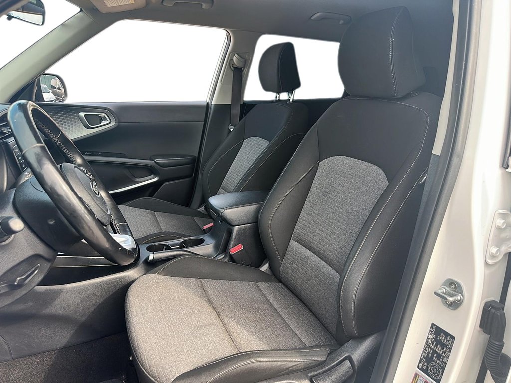 2020 Kia Soul EX IVT in Stratford, Ontario - 8 - w1024h768px