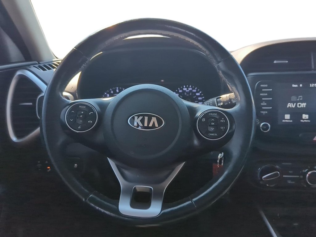 2020 Kia Soul EX IVT in Stratford, Ontario - 12 - w1024h768px