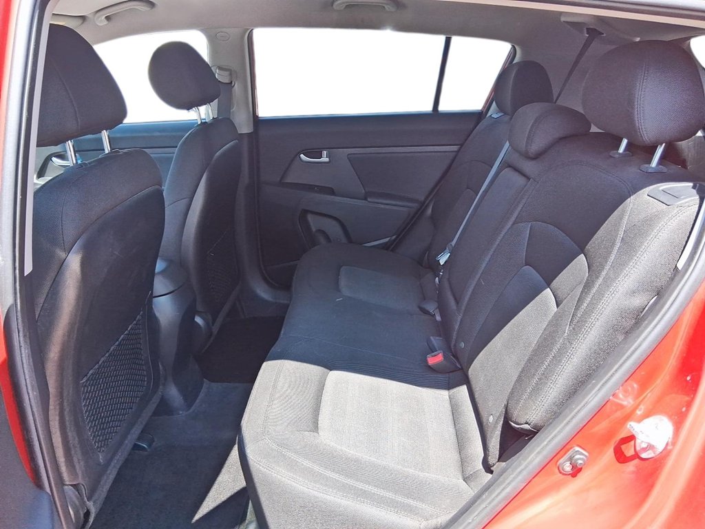 2012 Kia Sportage 2.4L EX FWD at in Stratford, Ontario - 9 - w1024h768px