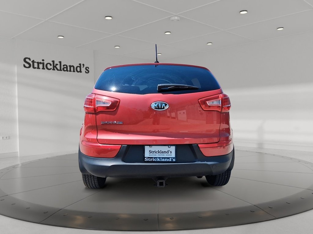 2012 Kia Sportage 2.4L EX FWD at in Stratford, Ontario - 3 - w1024h768px