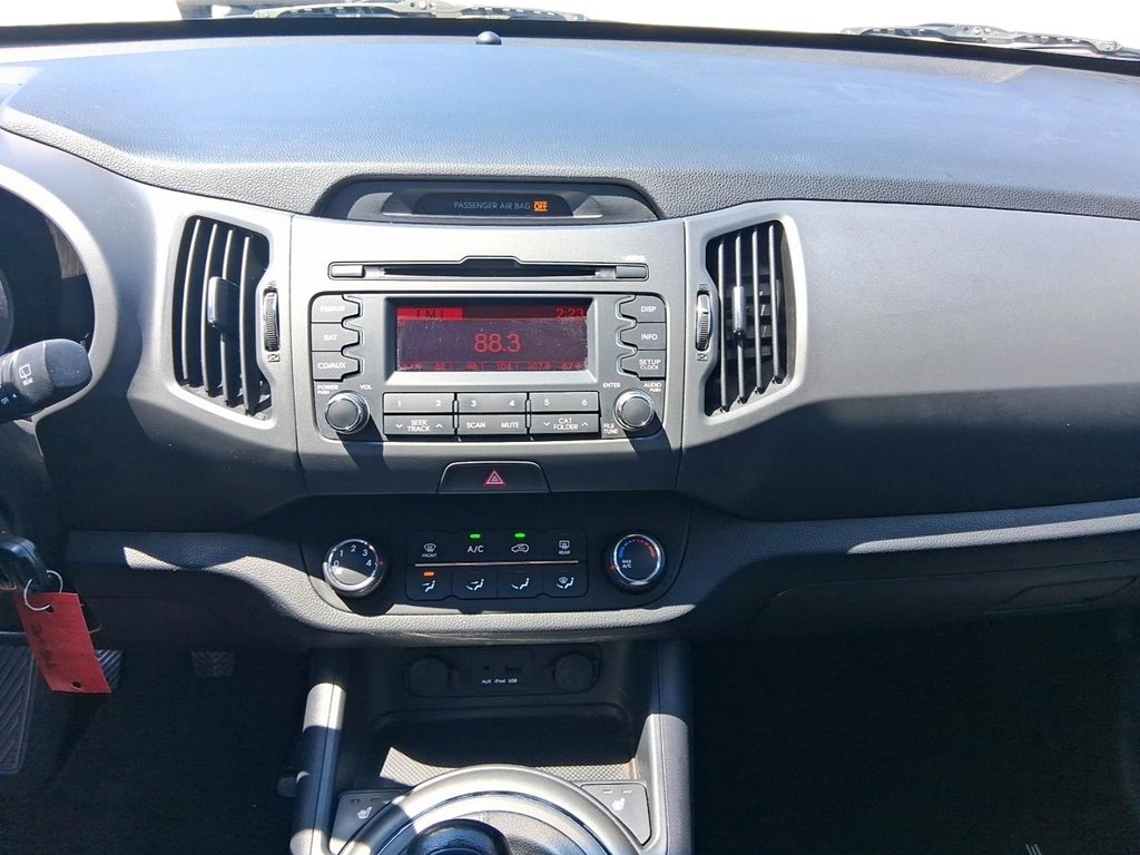 2012 Kia Sportage 2.4L EX FWD at in Stratford, Ontario - 15 - w1024h768px