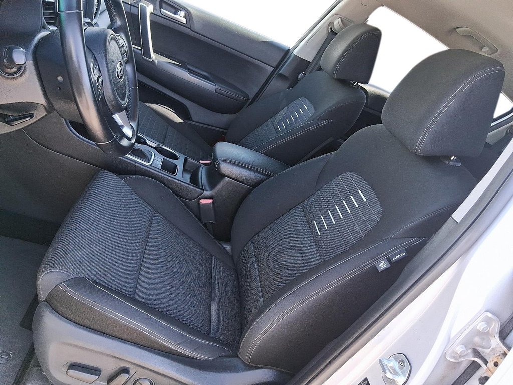 2017 Kia Sportage EX in Stratford, Ontario - 8 - w1024h768px