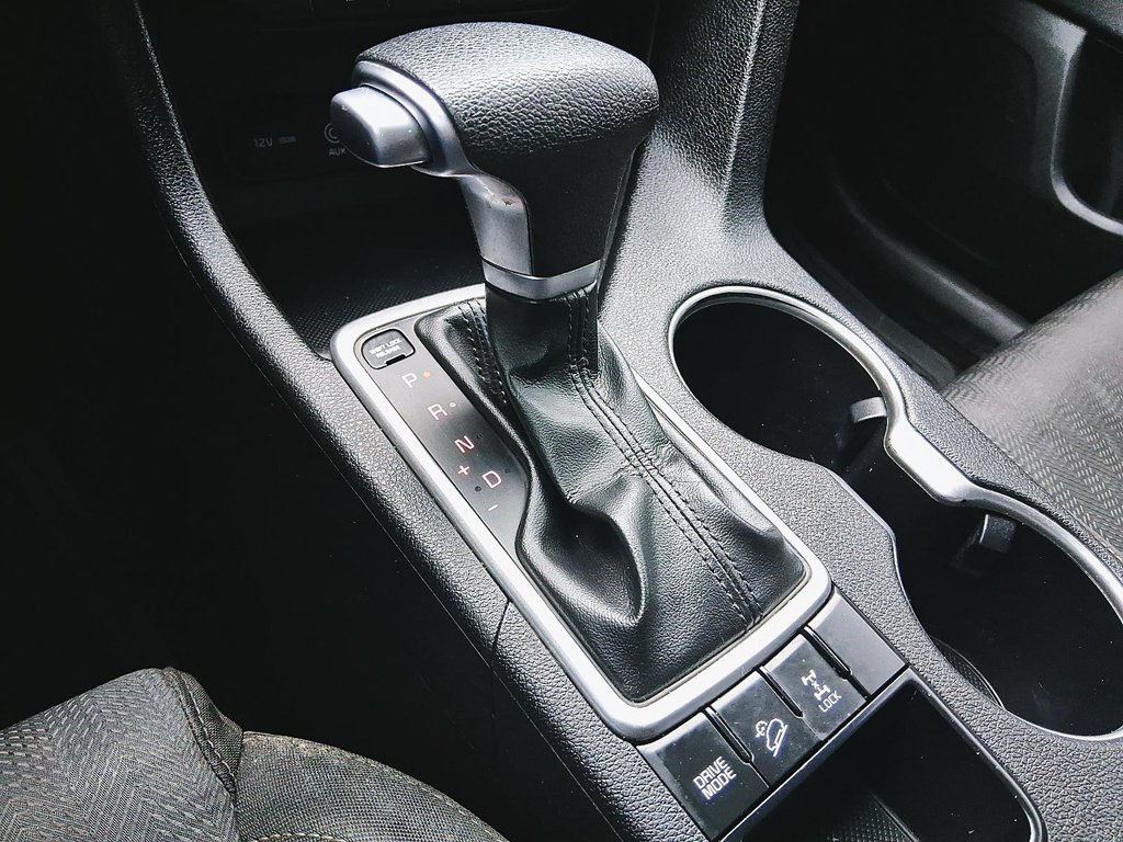 2019 Kia Sportage LX in Stratford, Ontario - 16 - w1024h768px