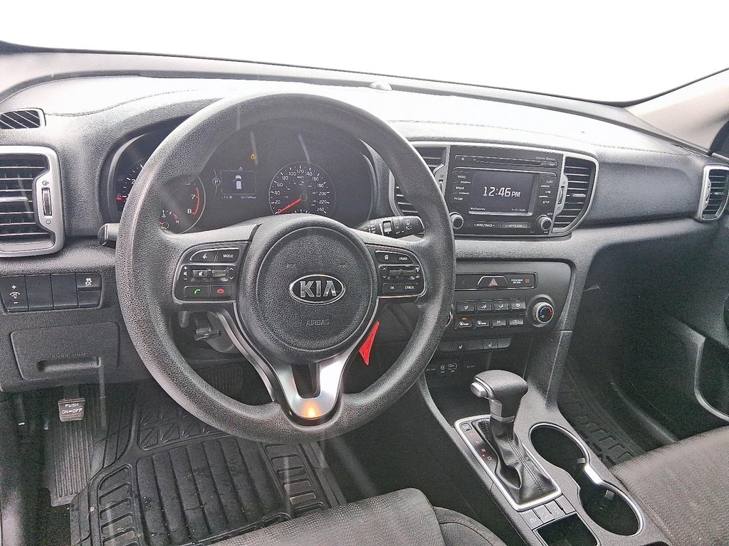2019 Kia Sportage LX in Stratford, Ontario - 10 - w1024h768px