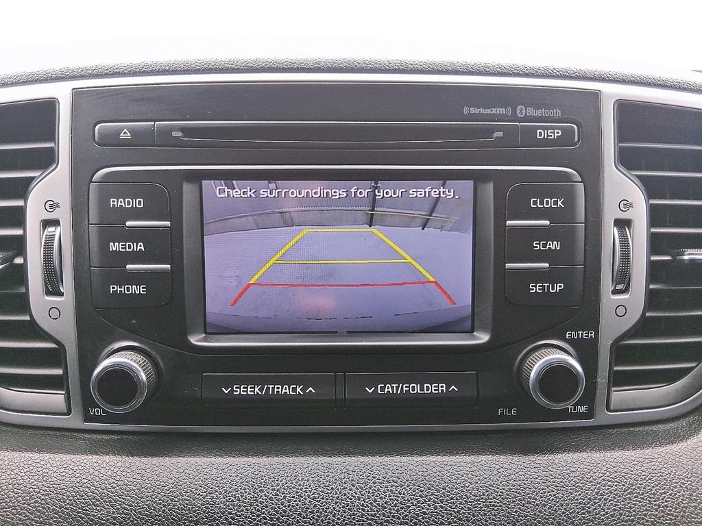 2019 Kia Sportage LX in Stratford, Ontario - 17 - w1024h768px