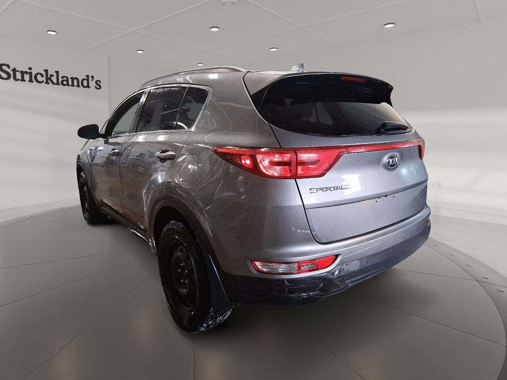 2019 Kia Sportage LX in Stratford, Ontario - 4 - w1024h768px