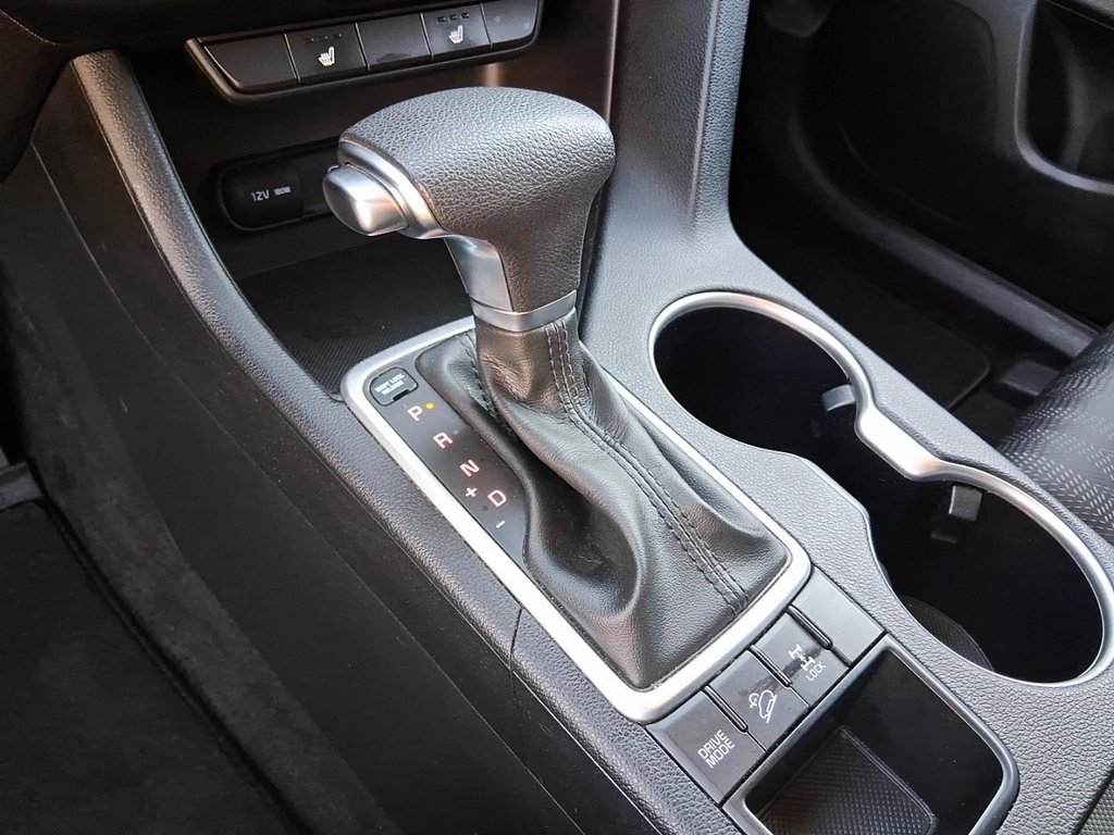 2021 Kia Sportage LX AWD in Stratford, Ontario - 16 - w1024h768px