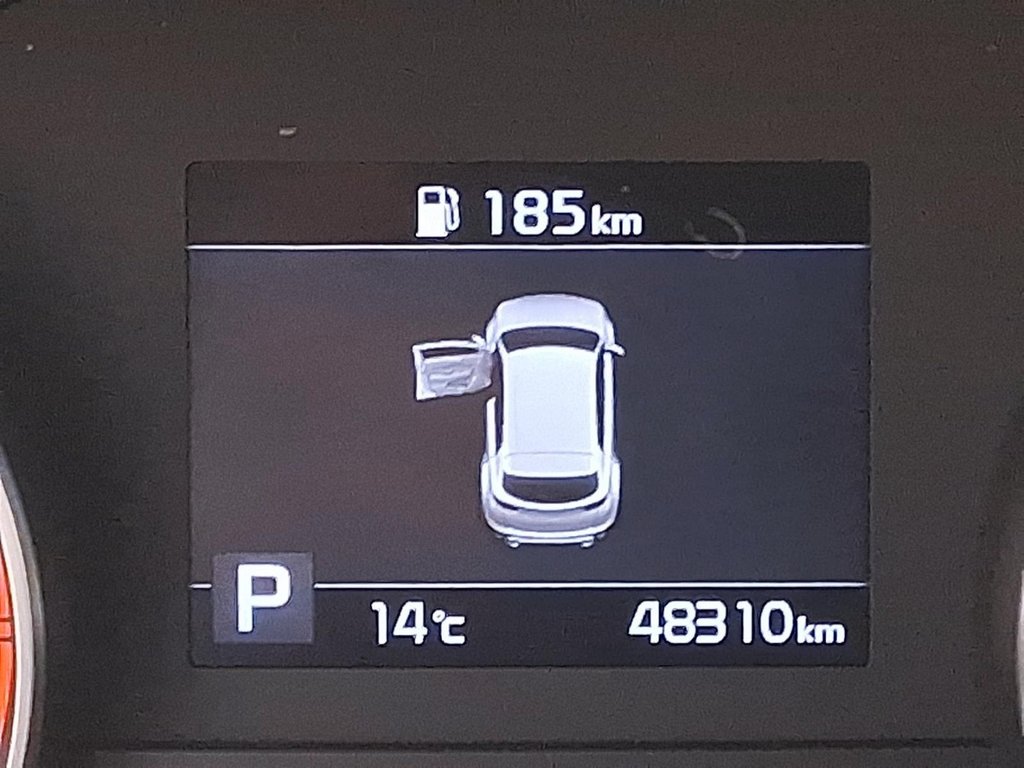 2021 Kia Sportage LX AWD in Stratford, Ontario - 13 - w1024h768px