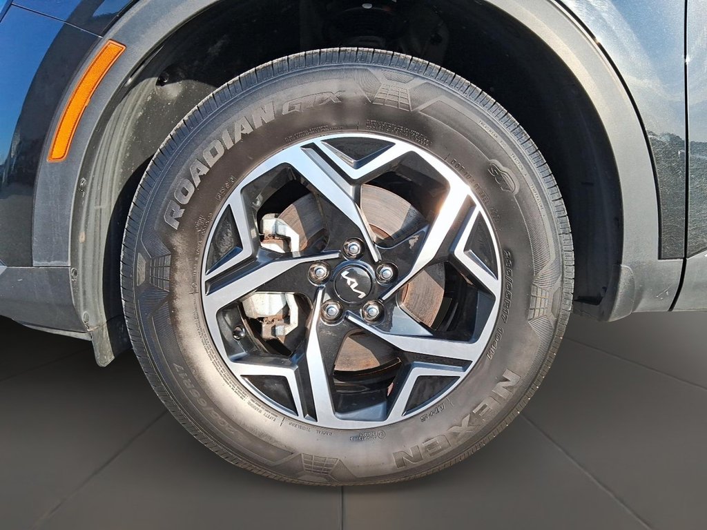 2024 Kia Sportage LX AWD in Stratford, Ontario - 7 - w1024h768px