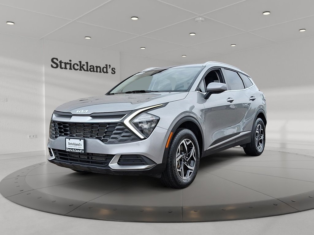 2025 Kia Sportage LX AWD in Stratford, Ontario - 1 - w1024h768px