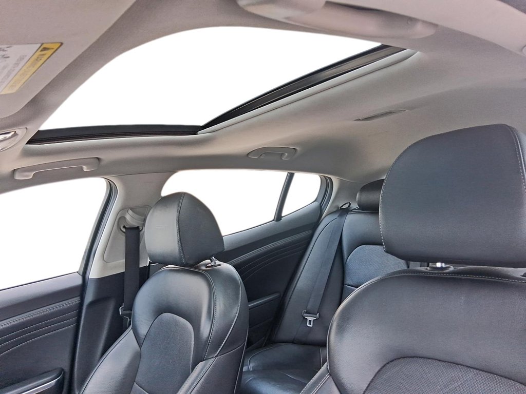 2022 Kia Stinger GT Limited in Stratford, Ontario - 19 - w1024h768px