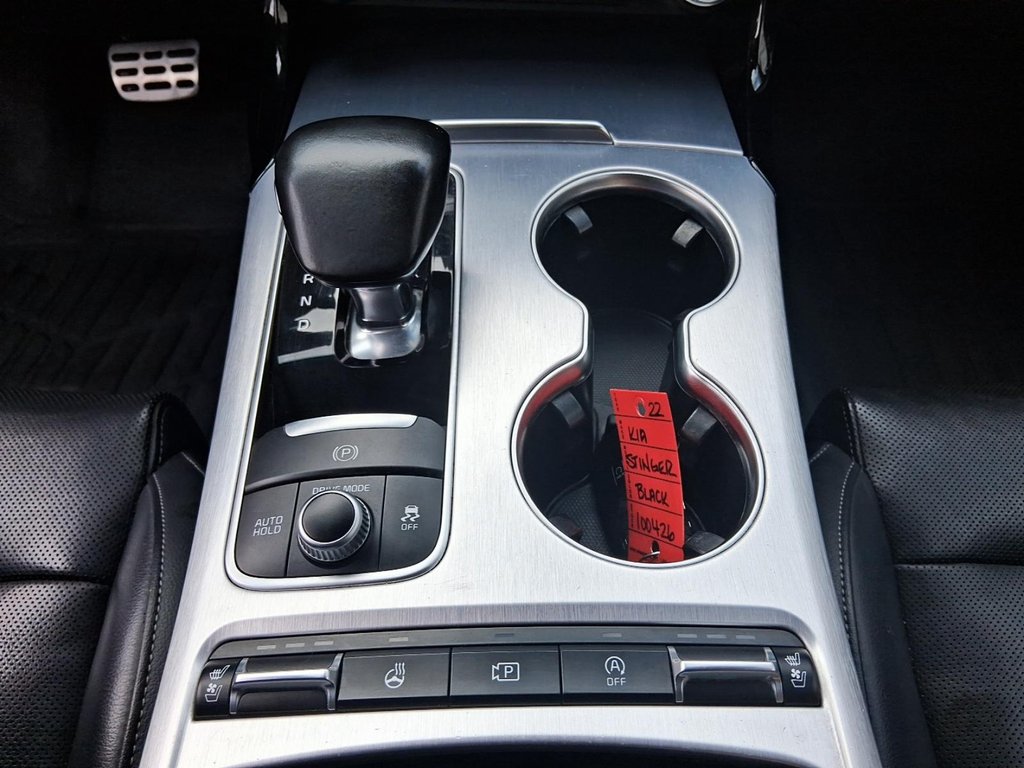 2022 Kia Stinger GT Limited in Stratford, Ontario - 18 - w1024h768px