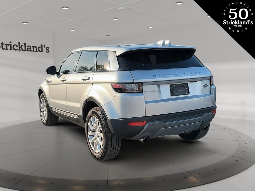 2018  Range Rover Evoque 237hp SE in Stratford, Ontario - 4 - w1024h768px