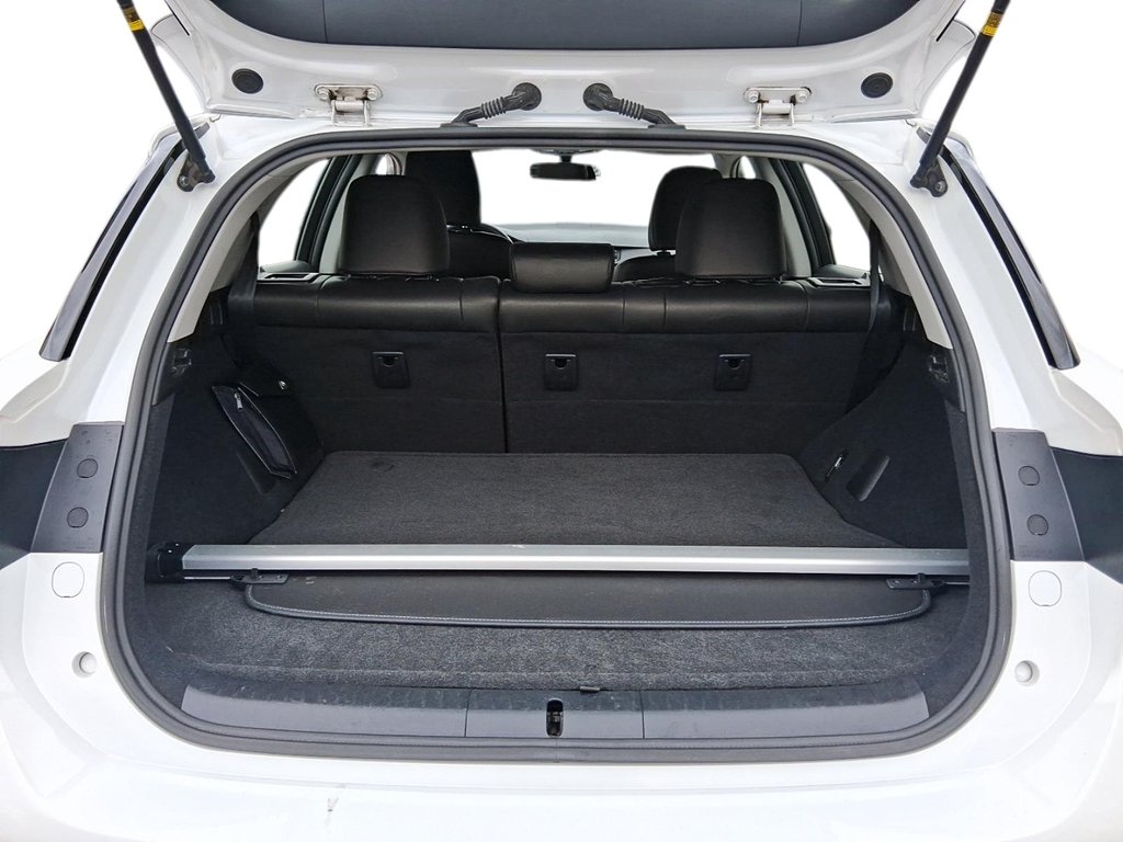 2011 Lexus CT 200h CVT in Stratford, Ontario - 6 - w1024h768px