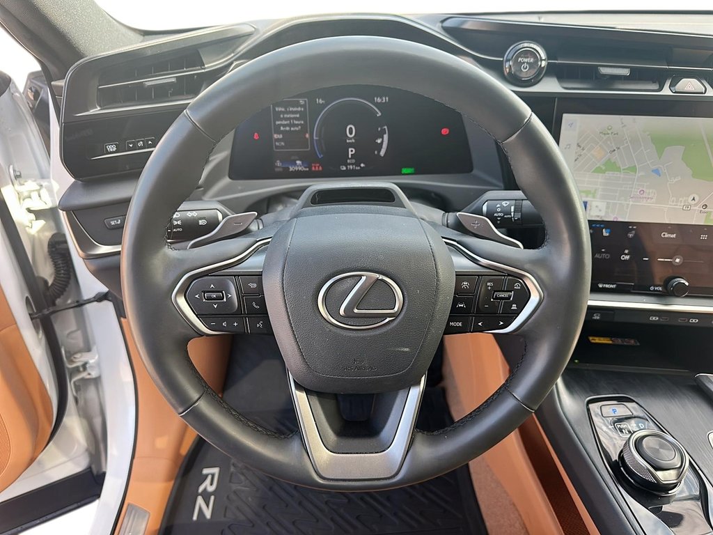 2023 Lexus RZ 450e in Stratford, Ontario - 11 - w1024h768px