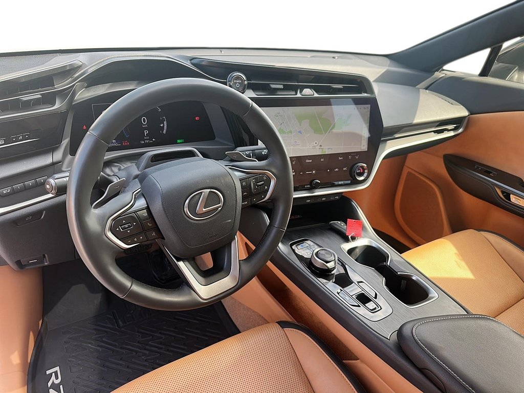 2023 Lexus RZ 450e in Stratford, Ontario - 9 - w1024h768px
