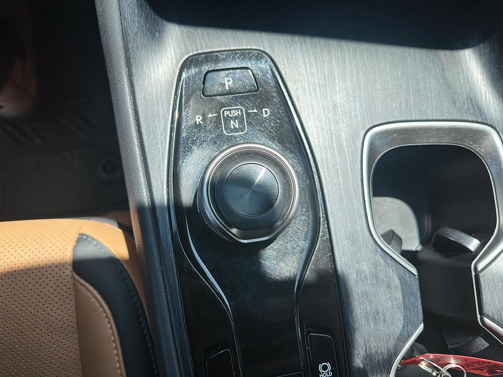2023 Lexus RZ 450e in Stratford, Ontario - 13 - w1024h768px