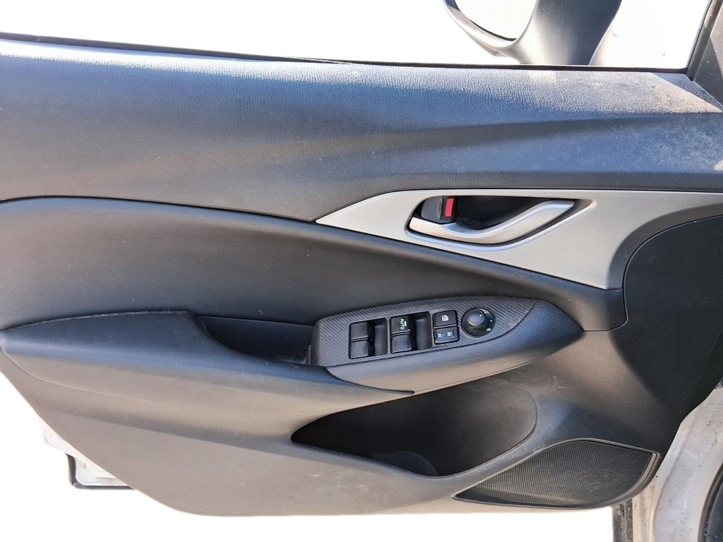 2019 Mazda CX-3 GS FWD at (2) in Stratford, Ontario - 12 - w1024h768px