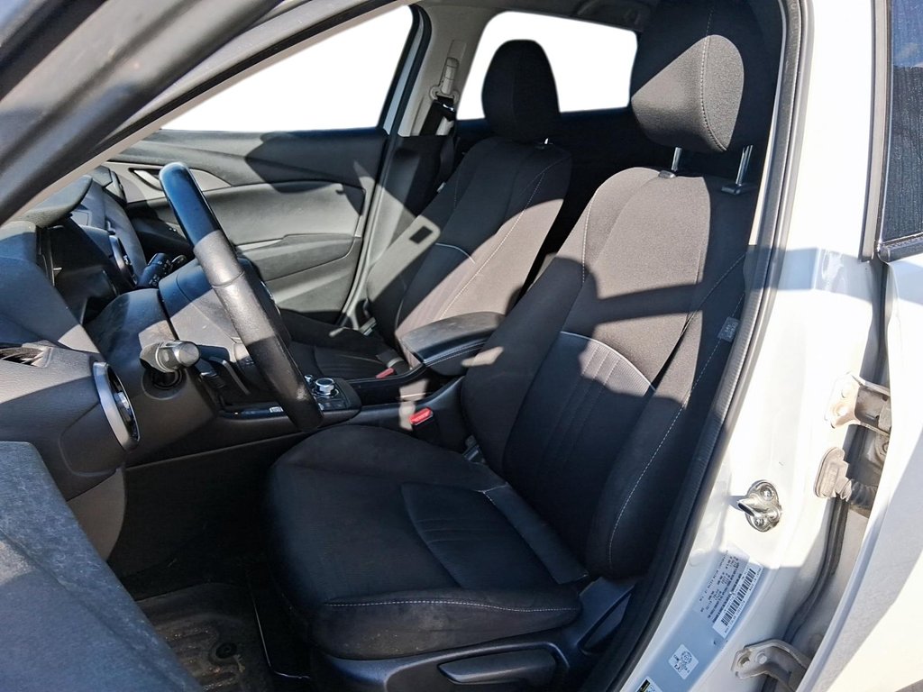 2019 Mazda CX-3 GS FWD at (2) in Stratford, Ontario - 9 - w1024h768px