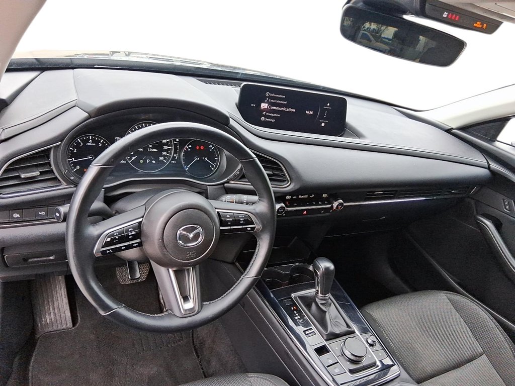 2025 Mazda CX-30 GS AWD in Stratford, Ontario - 11 - w1024h768px