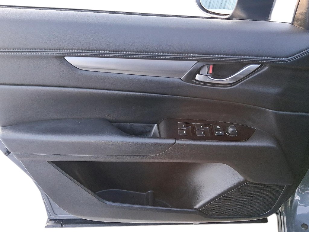 2021 Mazda CX-5 GS AWD at in Stratford, Ontario - 11 - w1024h768px