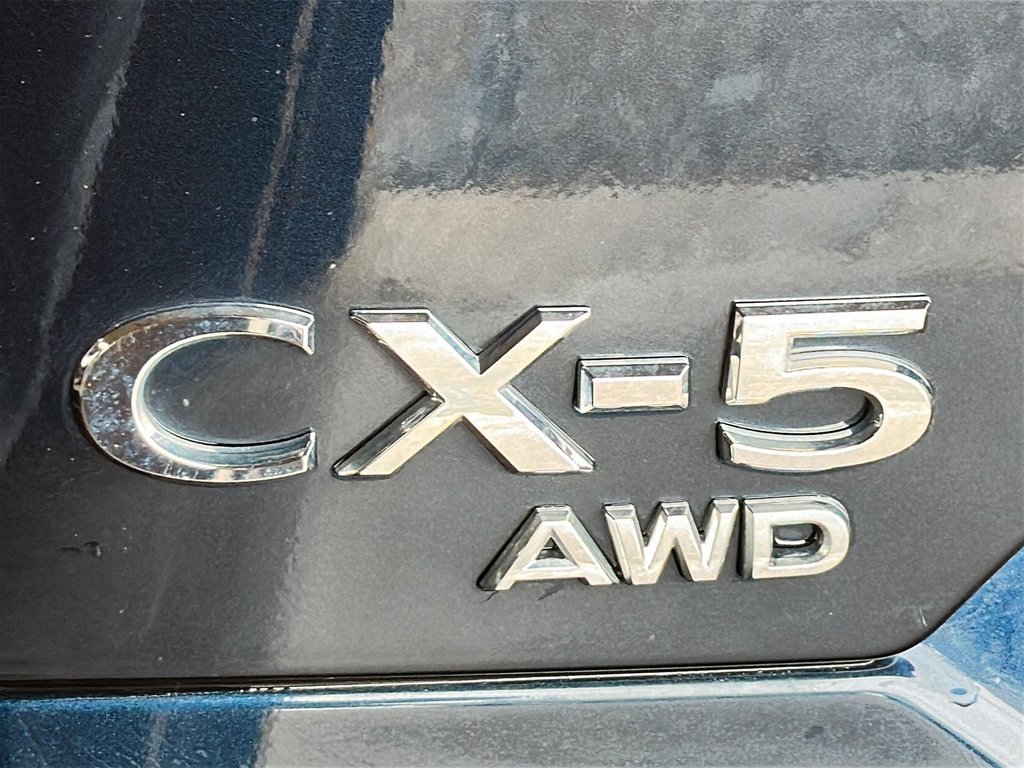 2025 Mazda CX-5 GS AWD in Stratford, Ontario - 15 - w1024h768px