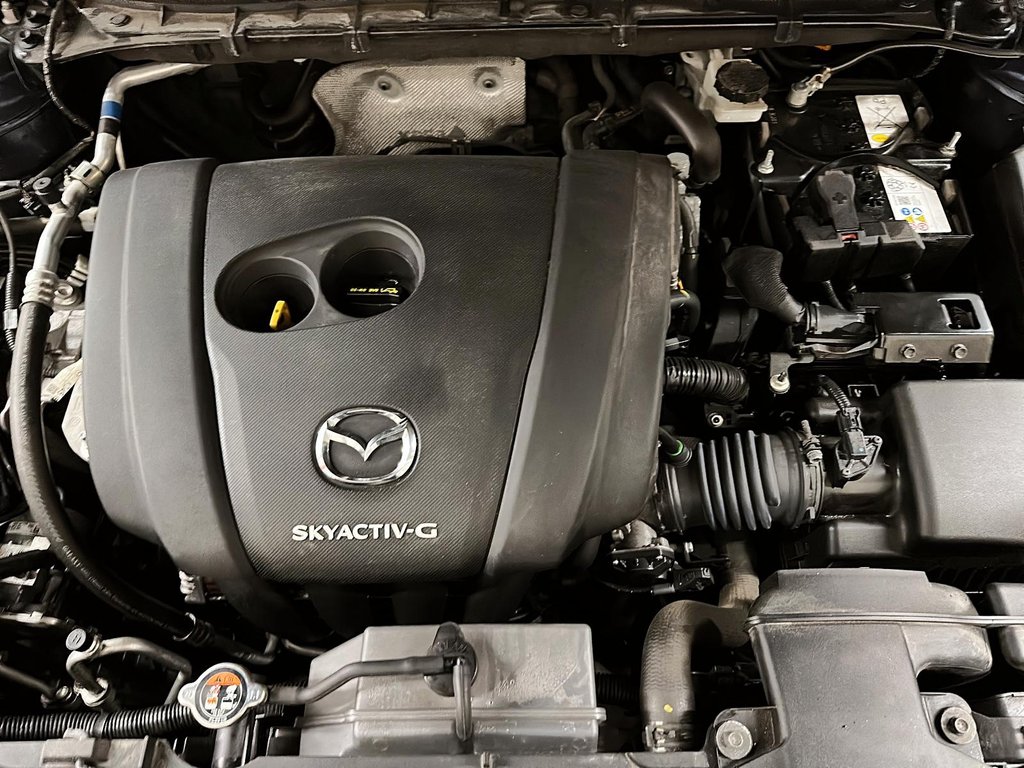 2025 Mazda CX-5 GS AWD in Stratford, Ontario - 7 - w1024h768px
