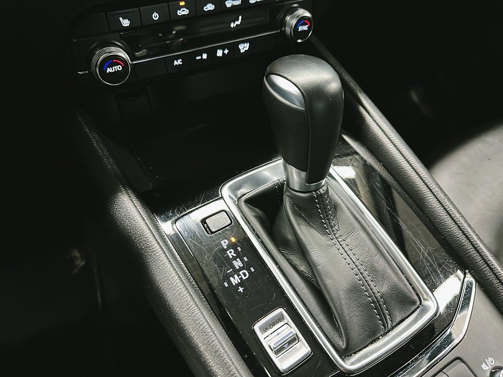 2025 Mazda CX-5 GS AWD in Stratford, Ontario - 14 - w1024h768px
