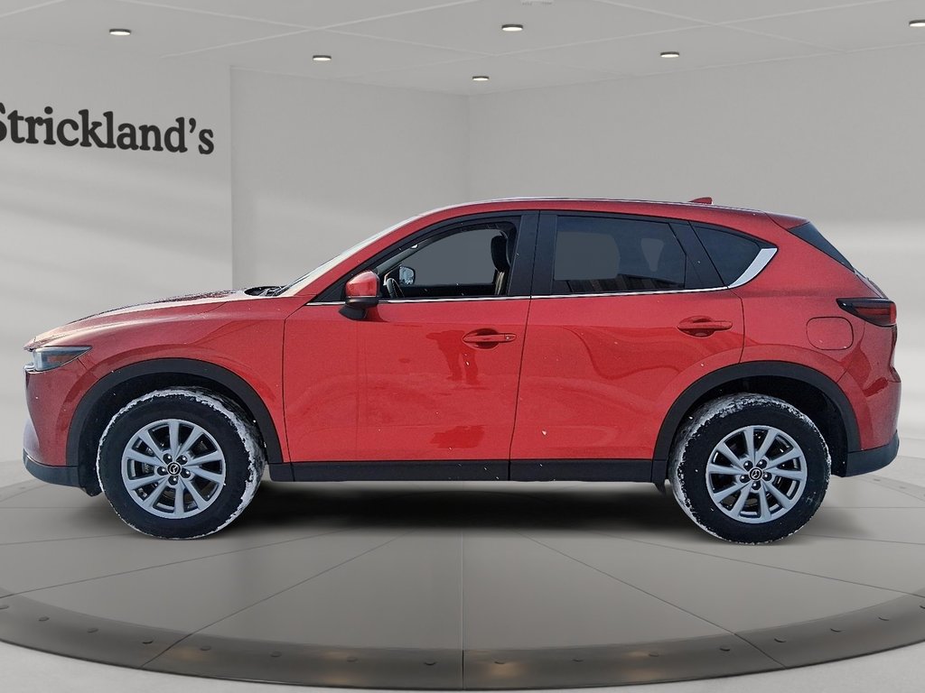 2025 Mazda CX-5 GS AWD in Stratford, Ontario - 5 - w1024h768px