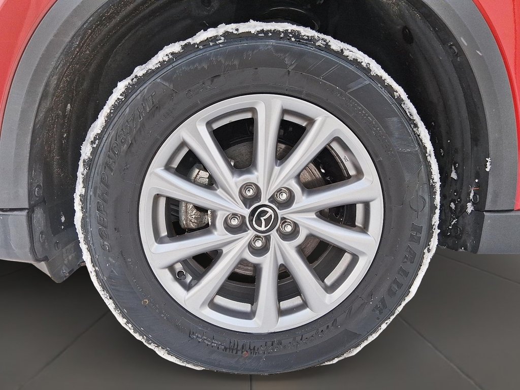 2025 Mazda CX-5 GS AWD in Stratford, Ontario - 7 - w1024h768px