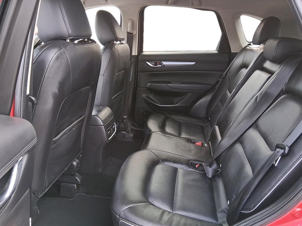 2025 Mazda CX-5 GS AWD in Stratford, Ontario - 9 - w1024h768px