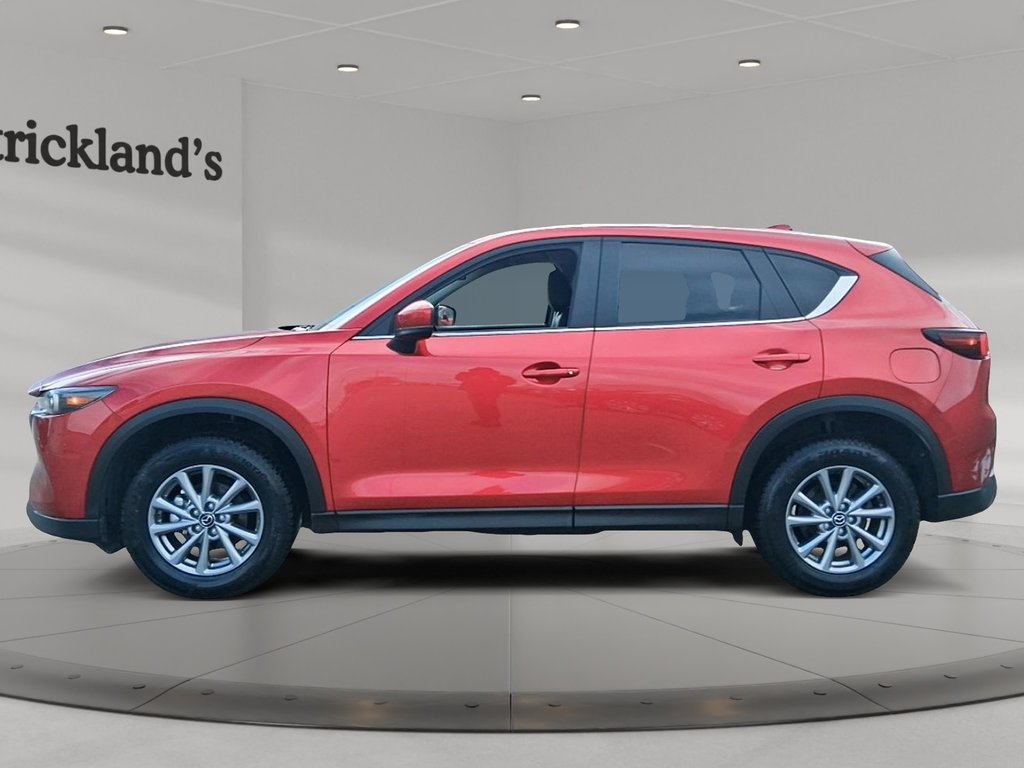 2025 Mazda CX-5 GS AWD in Stratford, Ontario - 5 - w1024h768px